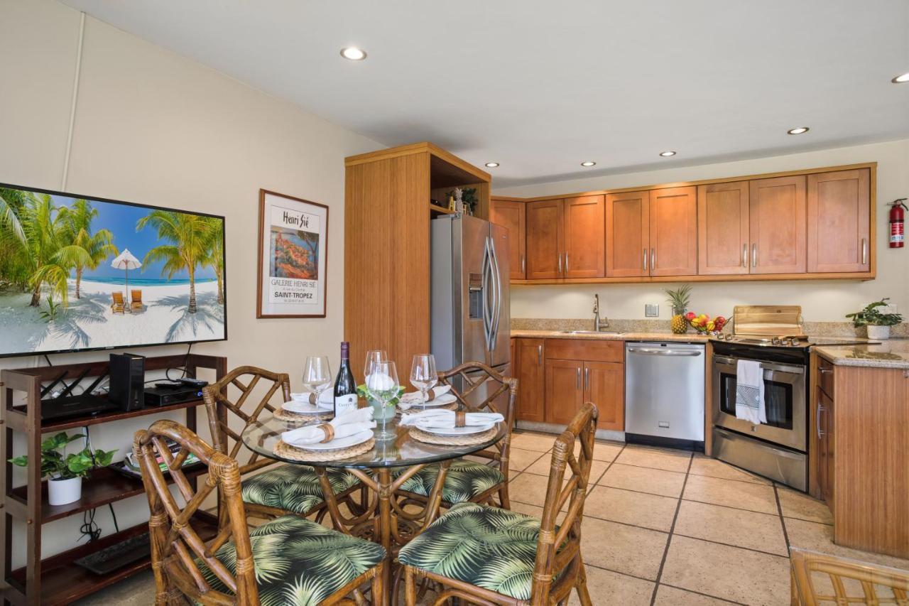 Beautiful 1 Bedroom Condo With Ocean Views | Oceanfront Кихеи Екстериор снимка